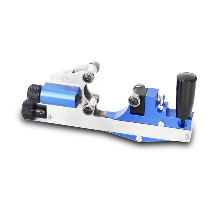 Side view of cable stripper tool for power cable preparation