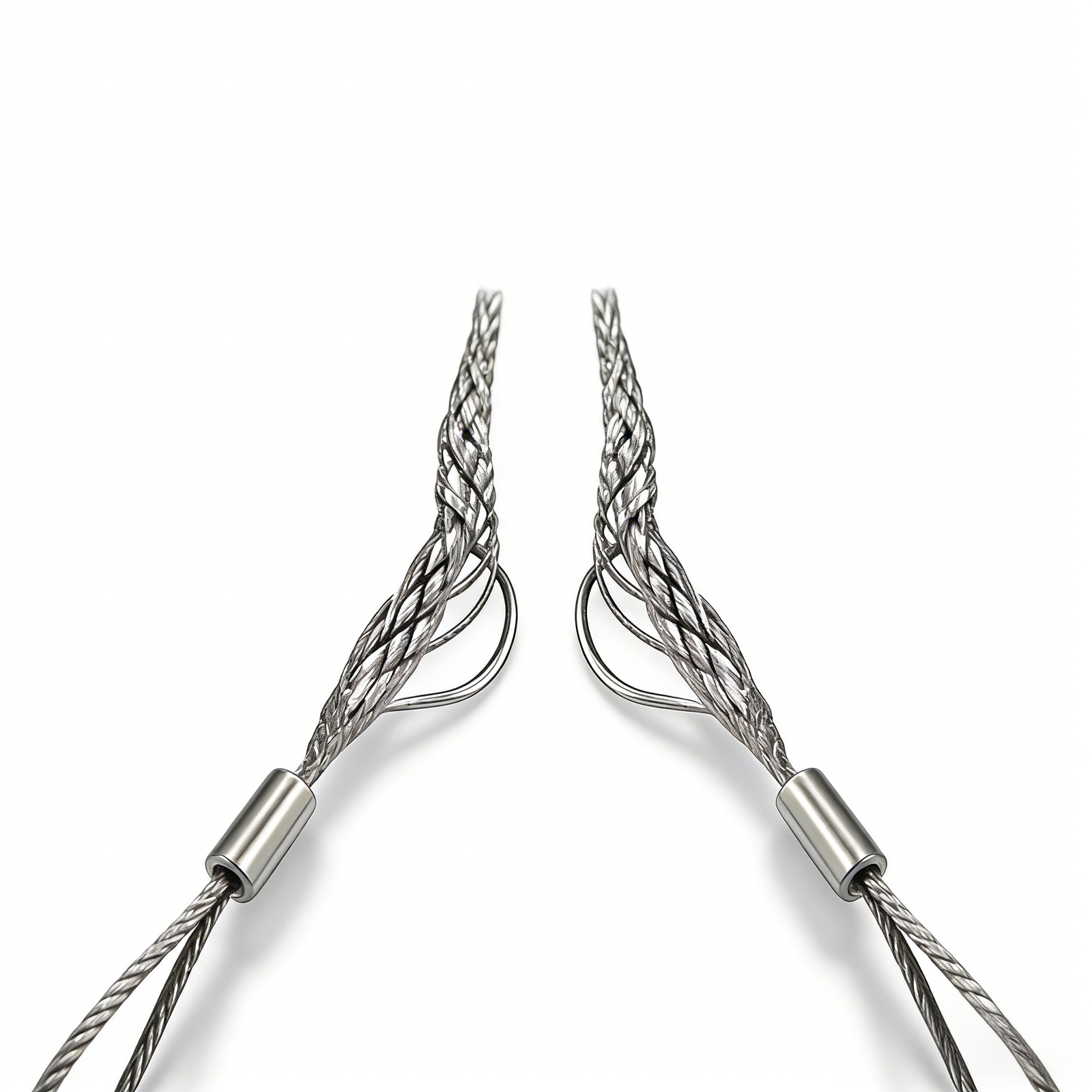 offset eye cable pulling grip with braided wire mesh and loop end