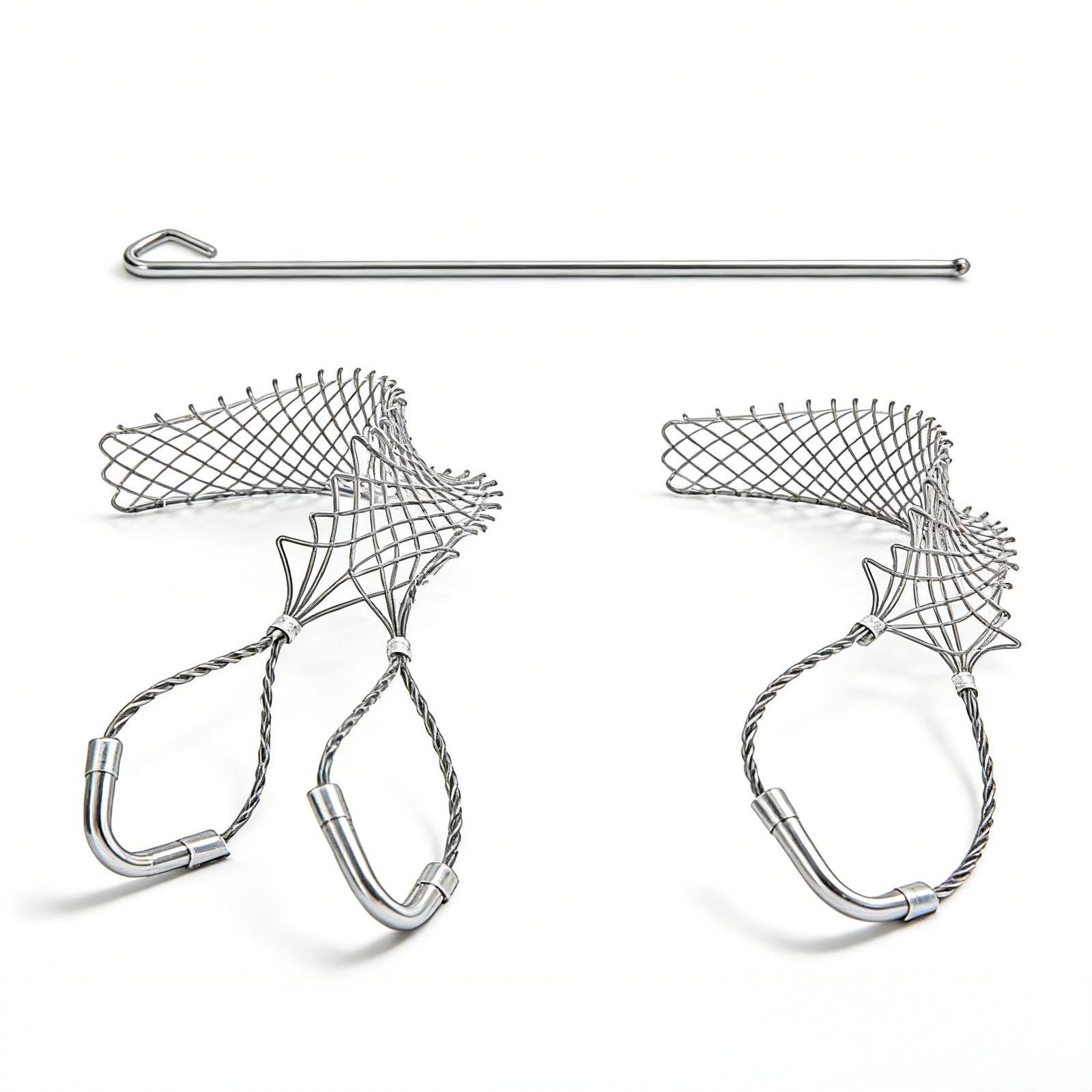 Wire mesh grip kit with two grips and one rod