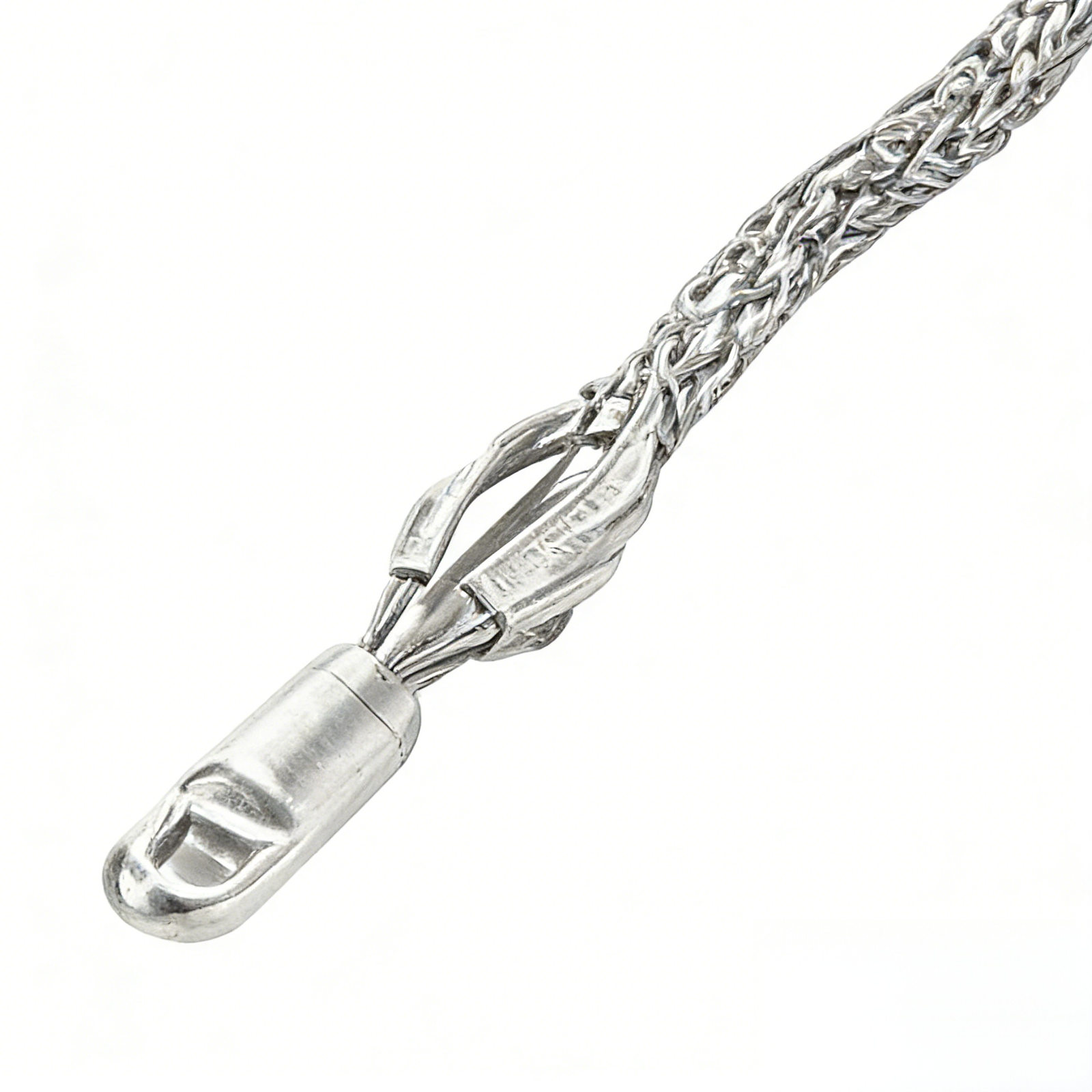 flexible eye pulling grip braided cable sock