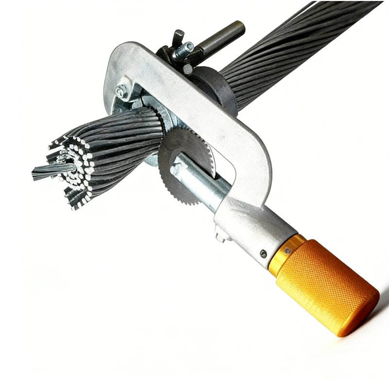 Conductor Stripper cutting stranded conductor for cable end preparation