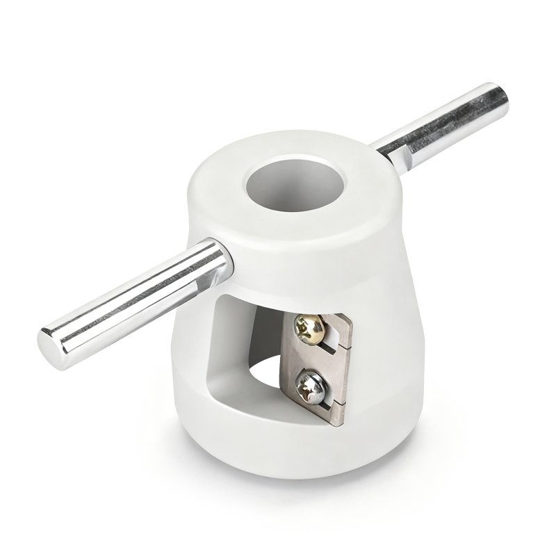 Cable peeling tool for outer layer removal